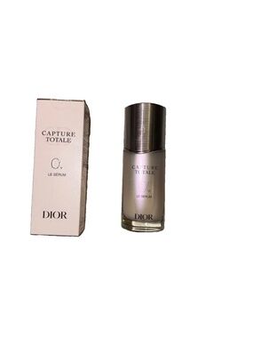 Dior Capture Totale LE SERUM  1.7 oz/ 50 ml